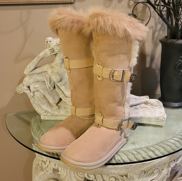Australia Luxe Collective Tsar Tall Sheepskin Boots in Sand size 9 #415 - Picture 3 of 17